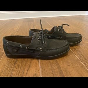 Sperry boat shoes